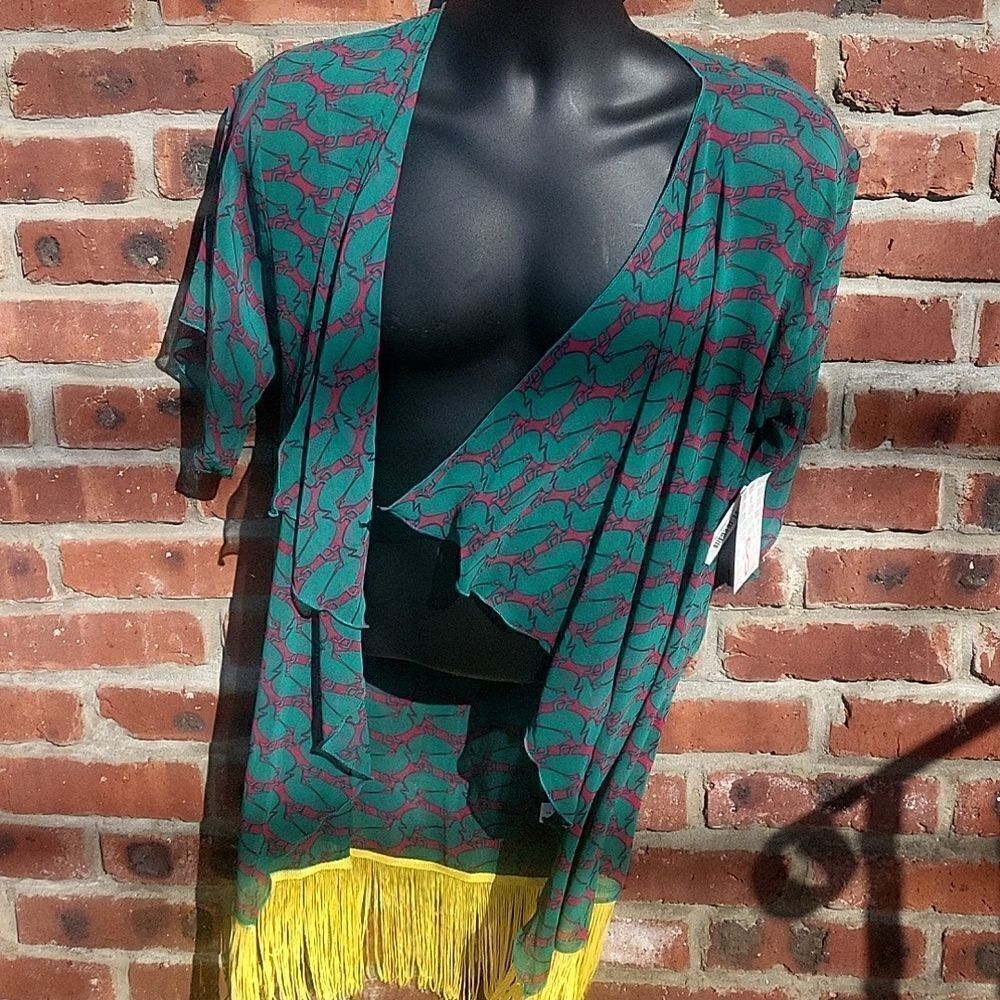 Lularoe  Monroe kimono